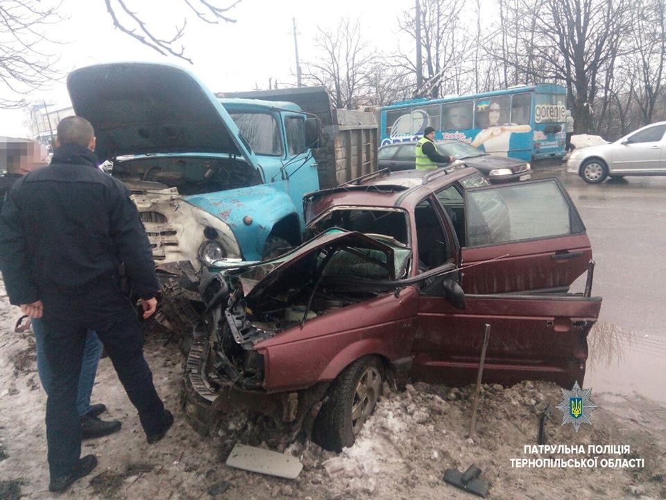 Унаслідок ДТП водій загинув / фото поліції Тернопільщини Унаслідок ДТП водій загинув / фото поліції Тернопільщини