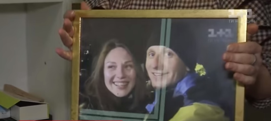 Ирина и Игорь попали в сюжет ТСН об освобождении заложников / Скриншот видео ТСН Ирина и Игорь попали в сюжет ТСН об освобождении заложников / Скриншот видео ТСН