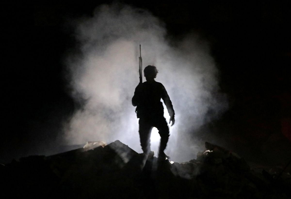 У Сирії повалили режим Асада / фото REUTERS У Сирії повалили режим Асада / фото REUTERS