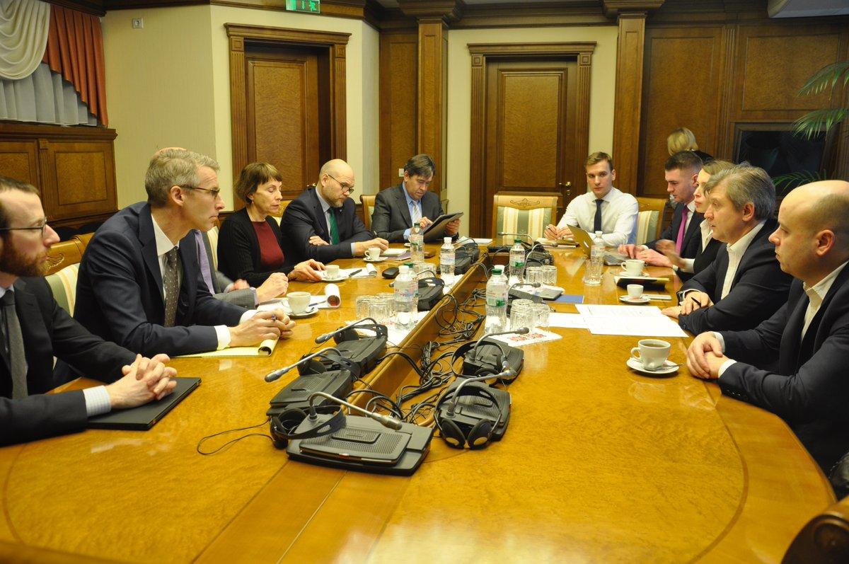 twitter.com/minfin_ukraine twitter.com/minfin_ukraine