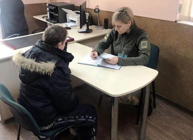 Мешканець Львівщини хотів перетнути державний кордон у найпростіший спосіб / Facebook, Західне регіональне управління Держприкордонслужби України-Західний кордон