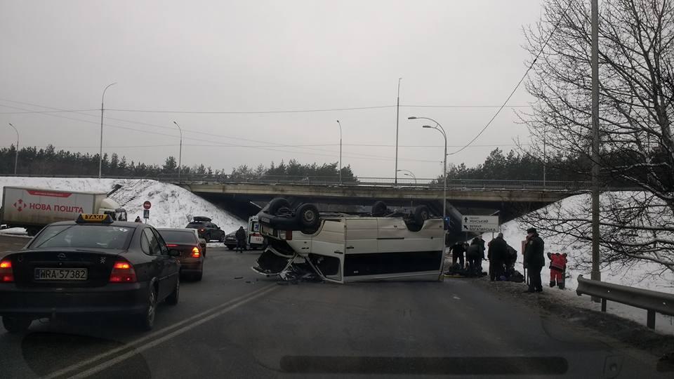 У Вишгороді відбулося ДТП фото facebook.com/groups/Vyshgorod946 У Вишгороді відбулося ДТП фото facebook.com/groups/Vyshgorod946