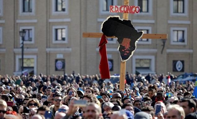 Сьогодні Церква проводить День молитви і посту про світі / Reuters