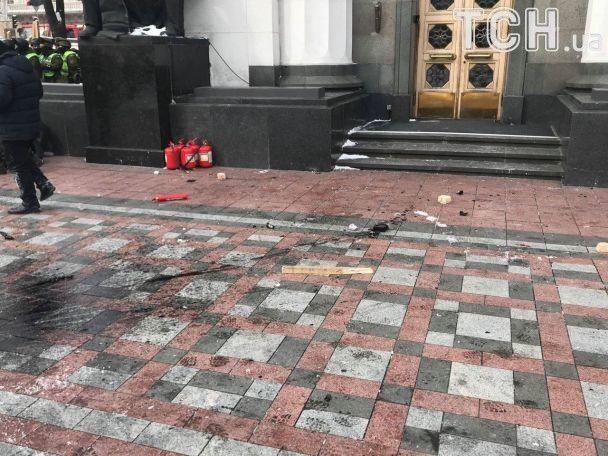 Під Радою неспокійно / ТСН Під Радою неспокійно / ТСН