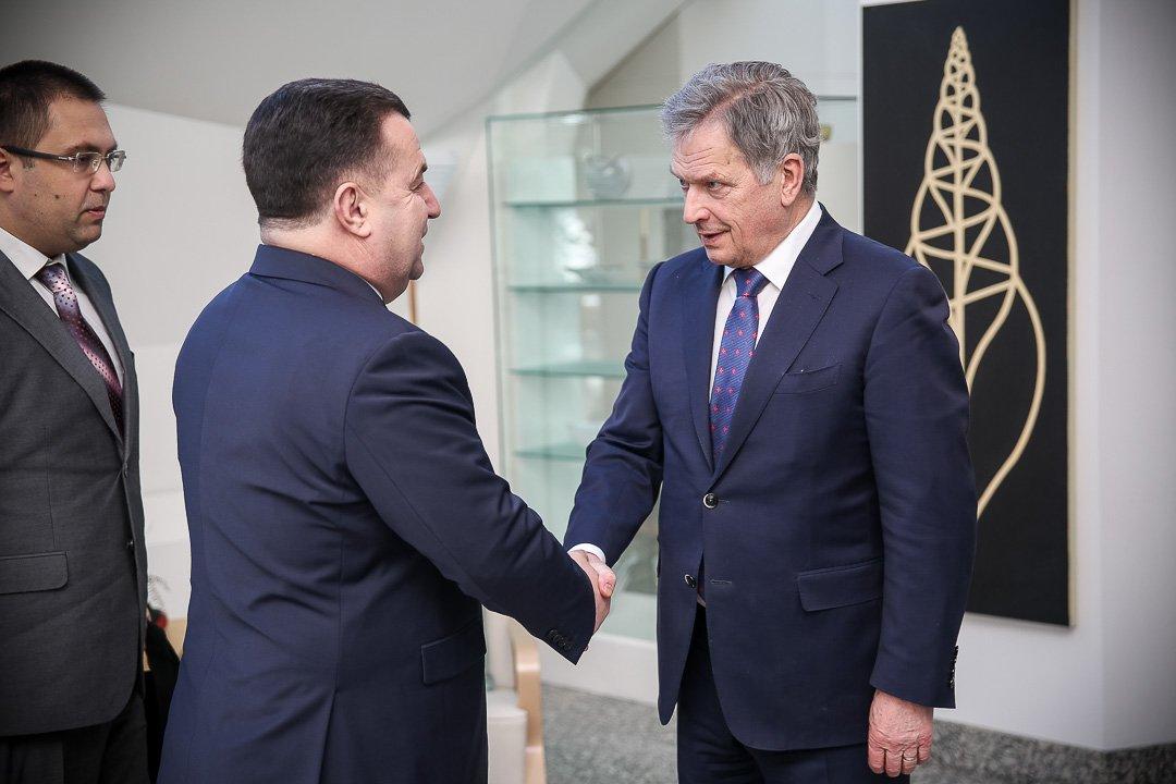Полторак встретился с президентом Финляндии / Министерство обороны Украины Полторак встретился с президентом Финляндии / Министерство обороны Украины