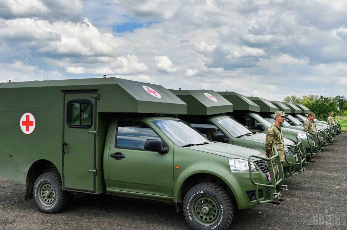 Производитель ломающихся санитарных автомобилей 