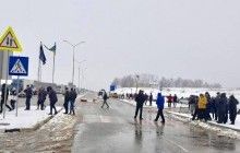 Черговий протест "човників": мітингувальники заблокували ПП у Раві-Руській (відео)