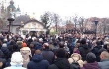Десятинний монастир УПЦ: звернення до президента США і молитовне стояння всю ніч - намісник архімандрит Гедеон
