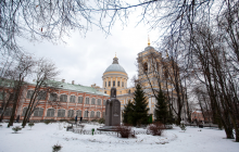 В Олександро-Невській лаврі відзначили 100-річчя заснування і відзначили подвиг новомучеників