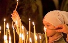 У київських храмах пожертви за свічки на свято Стрітення віддадуть на лікування дітей