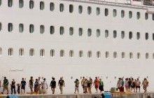 В Австралии будут судить россиянку, которая вмешалась в драку шести мужчин на круизном лайнере