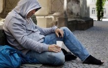 У Швеції затримали безпритульного з $750 тисячами, який жебракував на вокзалі