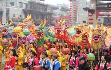 Встречаем Желтую Собаку: как в Поднебесной празднуют Новый год (видео)