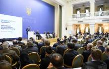 Гройсман про інвестиції в Україну: має бути так само легко, як купівля в інтернет-магазині