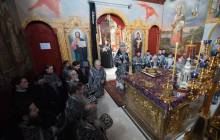 В Киево-Печерской лавре Митрополит Онуфрий совершил первую в этом году литургию Преждеосвященных Даров