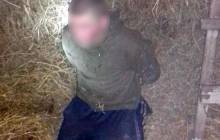 Бежал 15 км через поля босиком: на Хмельниччине полиция задержала незадачливого вора-рецидивиста