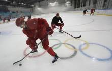 Сборная России по хоккею предложила Чехии 100 евро, чтобы сыграть в красной форме на Олимпиаде