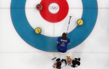 Сборная Швеции по керлингу обыграла в финале хозяек Олимпиады кореянок и выиграла золото