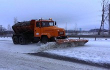 На Житомирщині для ліквідації наслідків негоди у вихідні працювало 104 працівника та 72 механізми