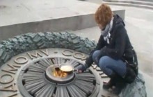 ЄСПЛ зобов'язав Україну виплатити 4 тисячі євро дівчині, яка смажила яєчню на "вічному вогні"
