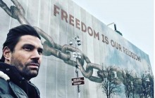 Голлівудський актор прогулявся Києвом і розповів в мережі про активіста Євромайдану (фото)