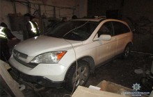 В Киеве задержали вооруженную банду угонщиков элитных авто (фото)