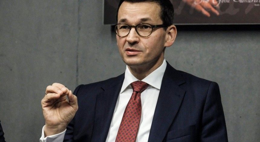 Не потрібно ображати поляків: прем'єр-міністр Польщі "наїхав" на Зеленського