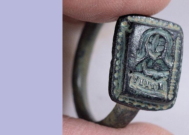 Археологи датируют находку XII-XV веками / Фото Clara Amit / Israel Antiquities Authority