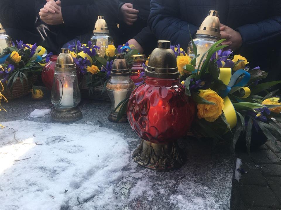 У польському селі Павлокомі відбулися поминальні заходи в пам’ять про 366 розстріляних у 1945 році його українців / фото facebook.com/UkraineMFA У польському селі Павлокомі відбулися поминальні заходи в пам’ять про 366 розстріляних у 1945 році його українців / фото facebook.com/UkraineMFA
