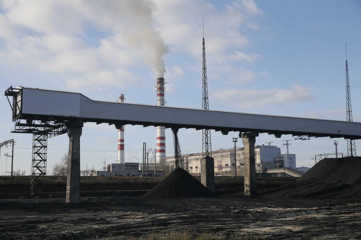 Близько 40% енергетичної інфраструктури України серйозно пошкоджено в результаті ударів Росії / REUTERS