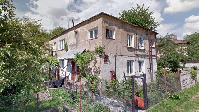 Трагедия произошла в многоквартирном двухэтажном доме / фото zaxid.net Трагедия произошла в многоквартирном двухэтажном доме / фото zaxid.net