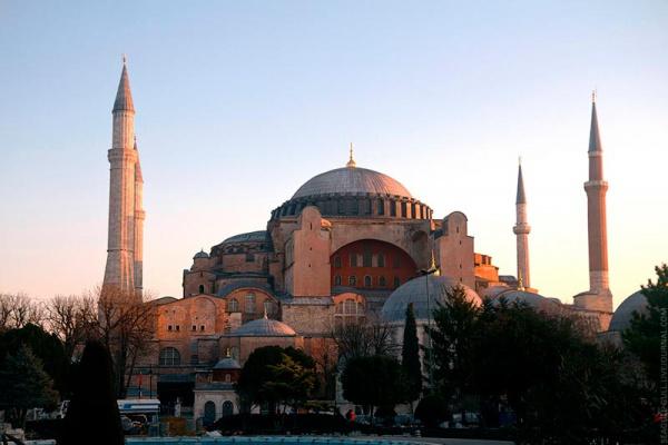 Мечеть Айя-София в Стамбуле / islam-today.ru