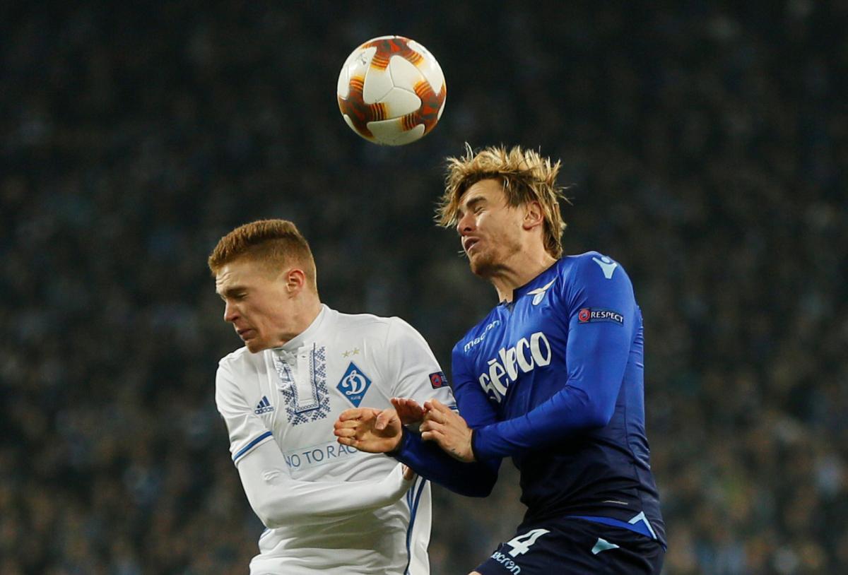 Віктор Циганков (ліворуч) у матчі з "Лаціо" / REUTERS