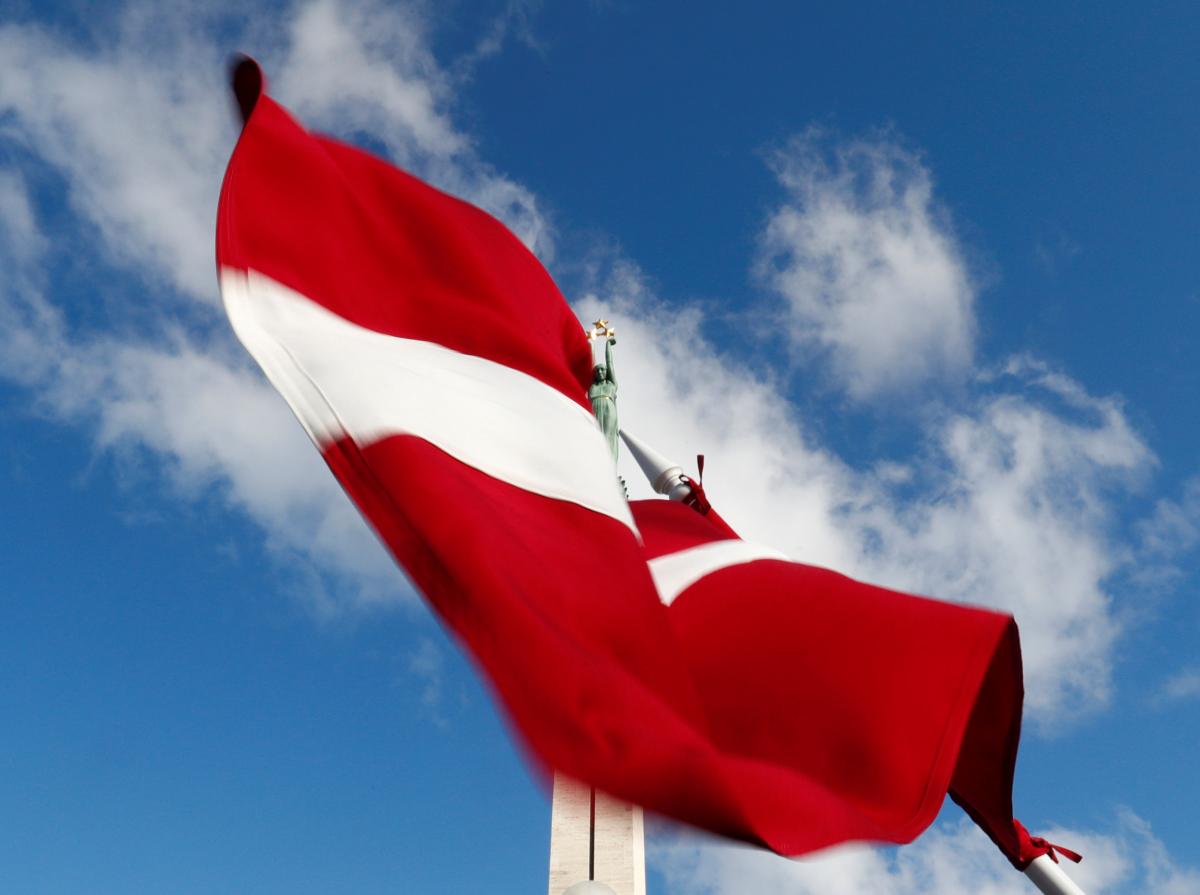 Выявлены более 400 попыток обойти санкции / Иллюстрация  REUTERS