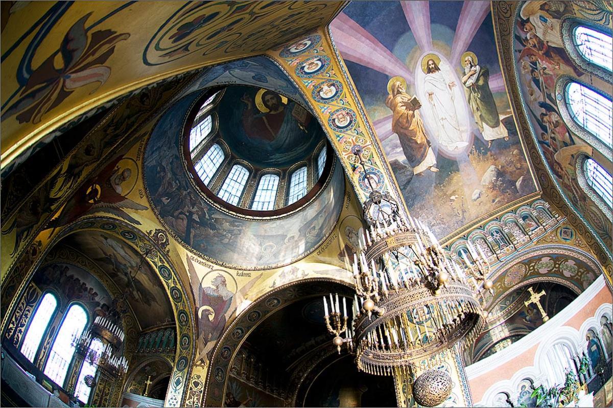 Владимирский собор внутри / Фото www.vlsobor.com