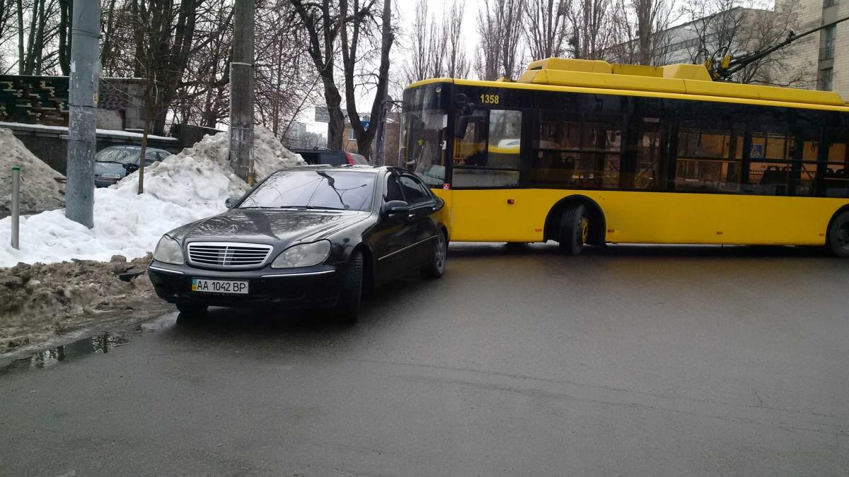 Закон набирає чинності через 180 днів з дня його опублікування / фото facebook.com/Oleh.zh Закон набирає чинності через 180 днів з дня його опублікування / фото facebook.com/Oleh.zh