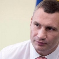 Кличко ночью проверял как убирают снег в Киеве