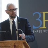 Nord Stream-2 to put Europe into full dependence on Kremlin-operated gas supplier - Yatsenyuk