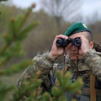 Russian troops in Donbas reportedly use blinding laser weapons – border guards