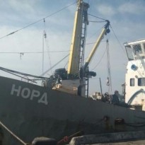 Ukraine, Russia face off over fishing boat