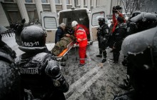 Штурм под Радой: 11 митингующих в больнице, одного оперируют