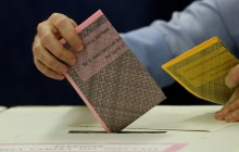 Контрсистемна партія перемагає на виборах в Італії - екзит-пол