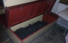 "Уголь в местах для багажа": в сети подняли на смех условия в поезде "Укрзализныци" (фото)