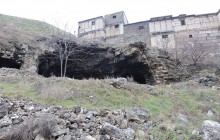 В Крыму возле пещерного храма впервые за 500 лет совершили Божественную литургию