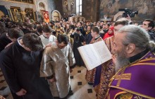 У Києво-Печерській лаврі відбувся постриг у чтеці студентів Київської духовної семінарії (відео)