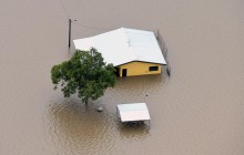 Проливні дощі призвели до повеней в Австралії