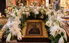 У Східно-Американську єпархію РПЦ прибула мироточива ікона Божої Матері «Пом'якшення злих сердець»