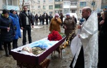 Выполнил задание и не вернулся: на Кировоградщине попрощались с погибшим в зоне АТО морпехом (видео)