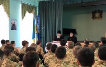 Архієпископ Мукачівський і Ужгородський провів зустріч з вихованцями військового ліцею міста Мукачево