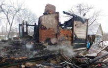 В течение суток пожарные Житомирщины ликвидировали 5 пожаров, на одном из которых обнаружено погибшую пенсионерку (фото)